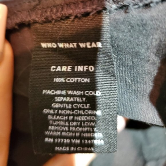 Who What Wear Black Poplin Puff Sleeve Gathered Cuff Top - Picture 5 of 5